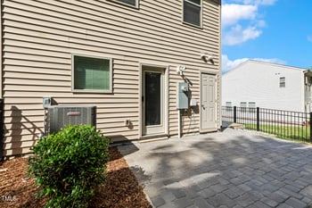 514 Hobkirks Pl, Durham, NC 27704