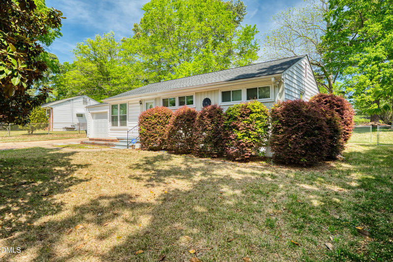 514 Kenway St, Garner, NC 27529