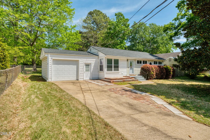514 Kenway St, Garner, NC 27529