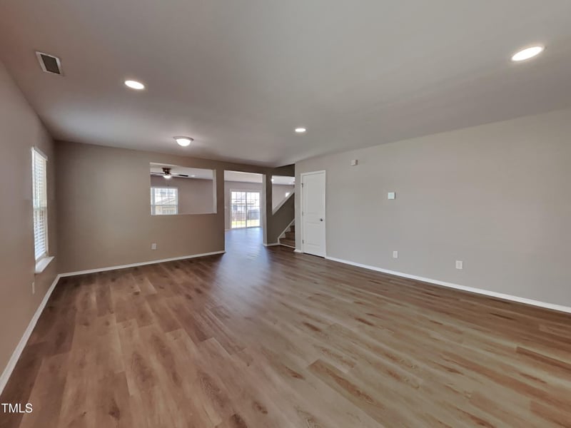 514 Kerriann Ln, Clayton, NC 27520