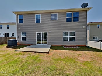 514 Kerriann Ln, Clayton, NC 27520