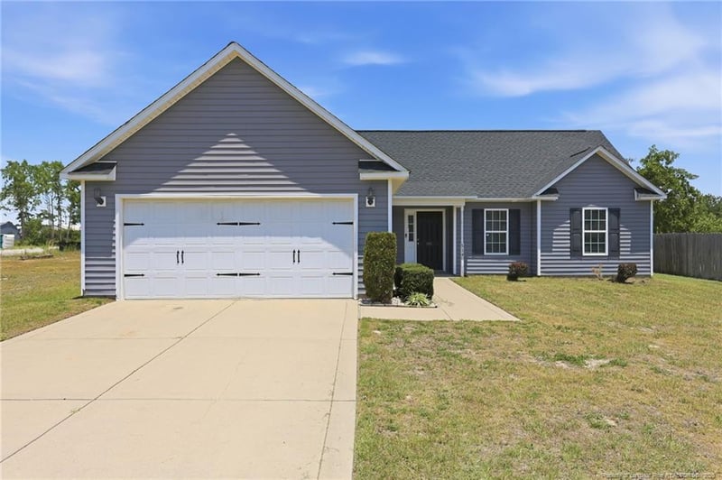 514 Old Warden Way, Hope Mills, NC 28348