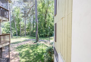 514 Pine Ridge Pl, Raleigh, NC 27609