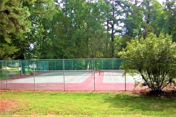 514 Pine Ridge Pl, Raleigh, NC 27609