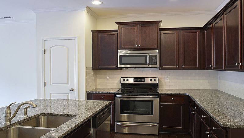 514 Retreat Ln, Wake Forest, NC 27587