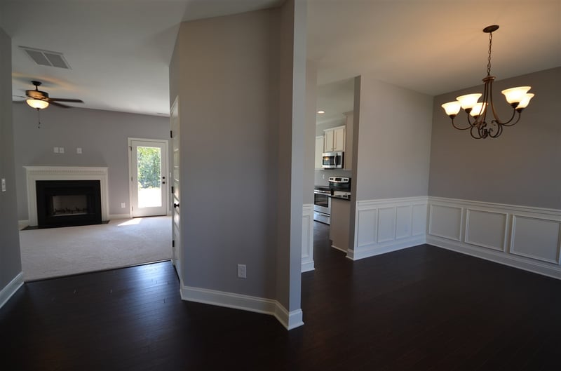 514 Sea Mist Dr, Sanford, NC 27331