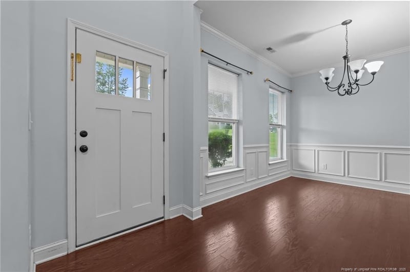 514 Sea Mist Dr, Sanford, NC 27332