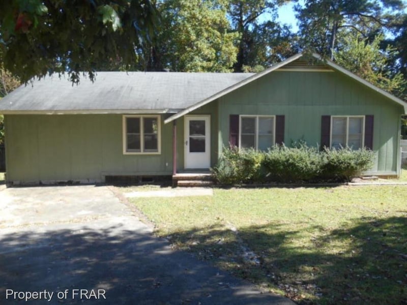 514 Suffolk Ct, Fayetteville, NC 28348