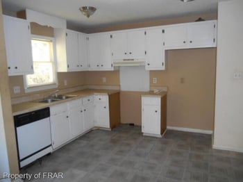 514 Suffolk Ct, Fayetteville, NC 28348
