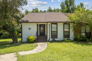 514 Toxaway Ct, Fayetteville, NC 28314
