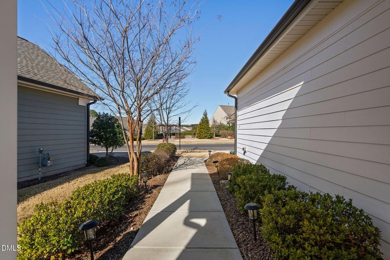 514 Turnstone Dr, Durham, NC 27703