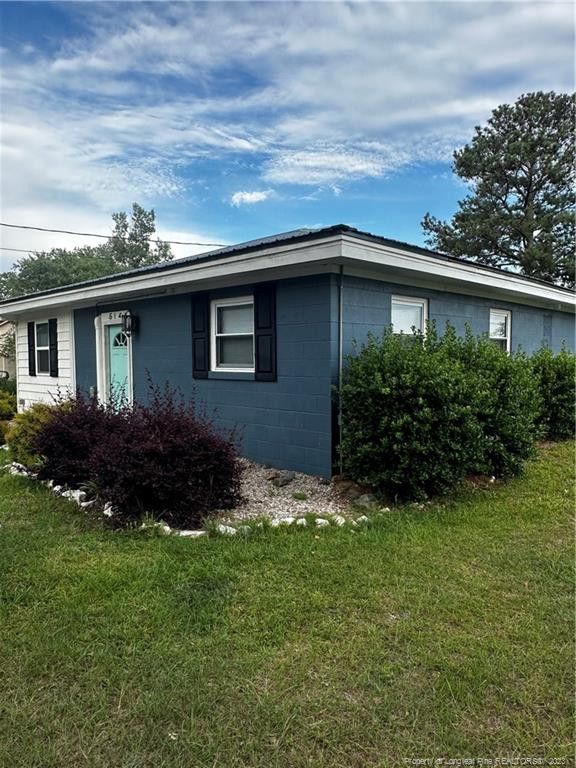 514 Vic Keith Rd, Sanford, NC 27332