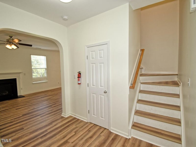 5140 Mabe Dr, Holly Springs, NC 27540