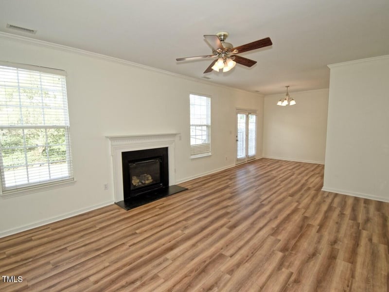 5140 Mabe Dr, Holly Springs, NC 27540