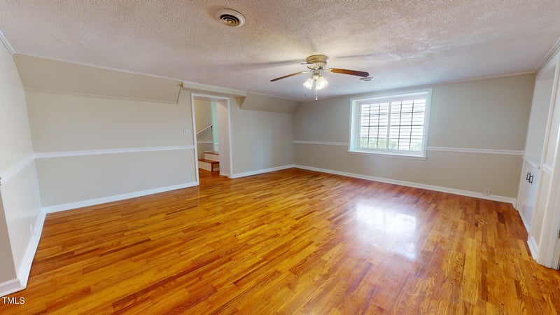 5141 Nc 56 , Franklinton, NC 27525