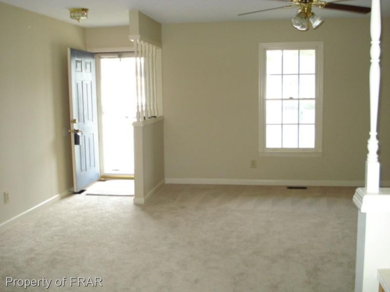 5141 Thackeray Dr, Fayetteville, NC 28306
