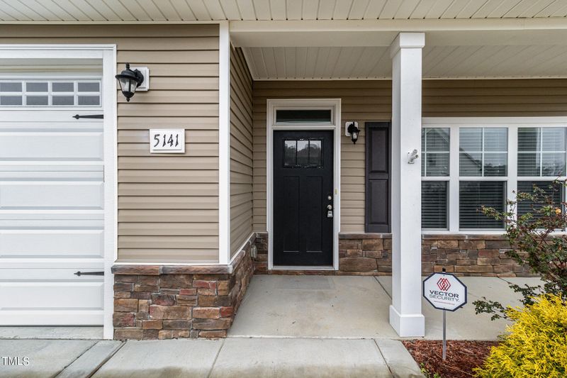 5141 Thruway Rd, Hope Mills, NC 28348