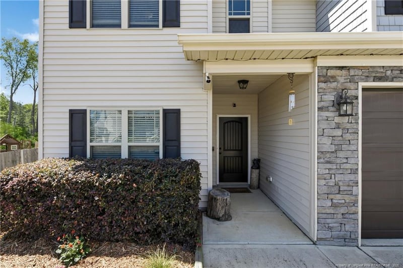5142 Paul Peel Pl, Hope Mills, NC 28348