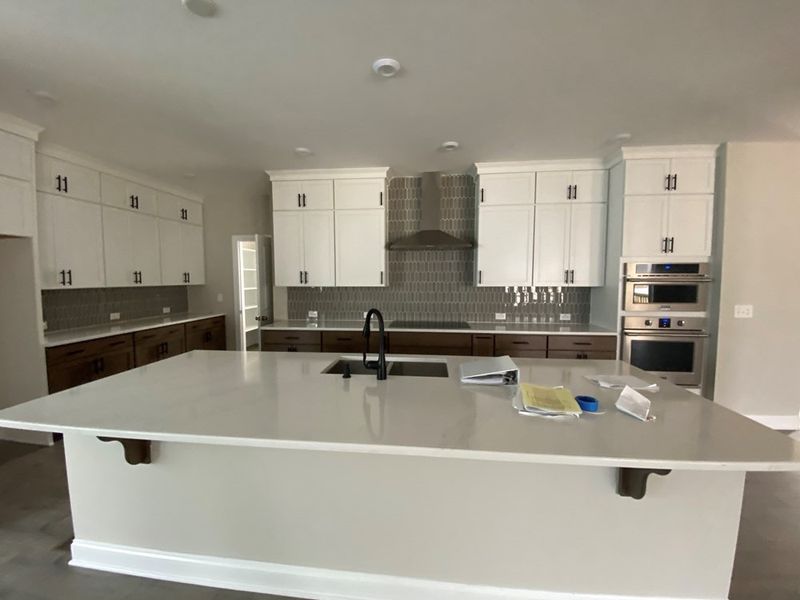 5144 Crescent Square St, Raleigh, NC 27616