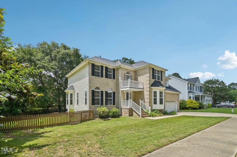 5144 Pinehall Wynd, Raleigh, NC 27604