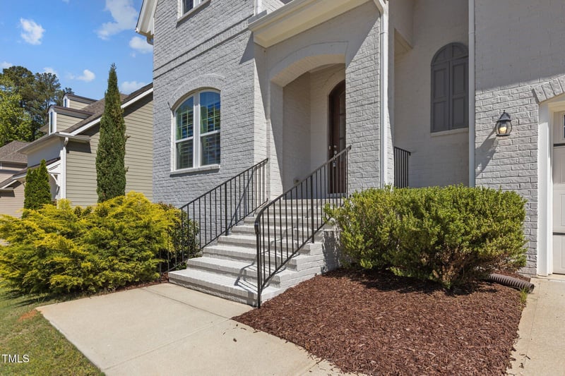 5145 Landguard Dr, Raleigh, NC 27613