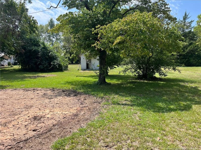 5146 Matt Hair Rd, Fayetteville, NC 28312