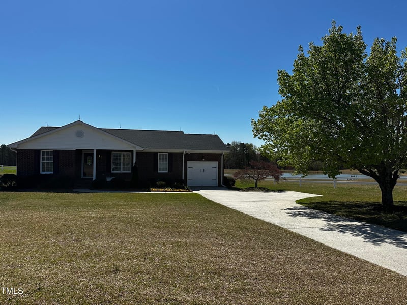 5148 Benson Rd, Angier, NC 27501