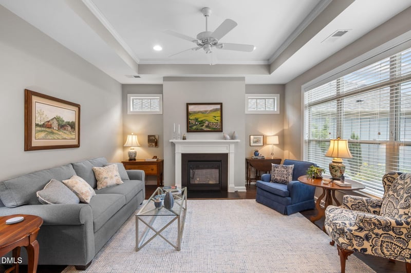 5149 Niagra Dr, Chapel Hill, NC 27517