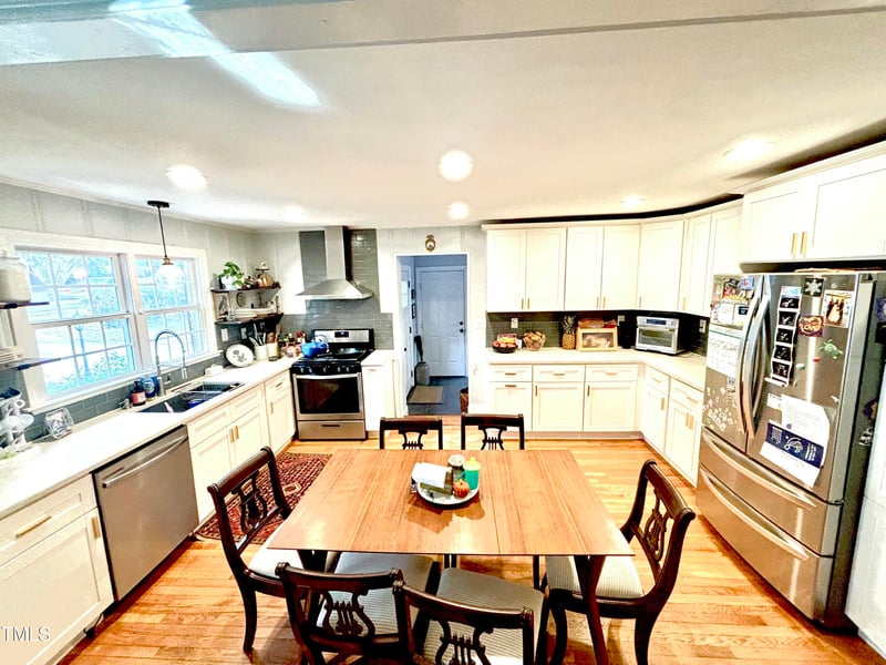 515 Angier Rd, Fuquay Varina, NC 27526