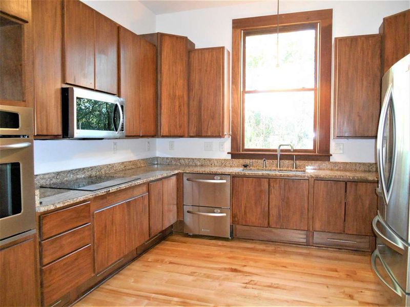 515 Euclid St, Raleigh, NC 27604