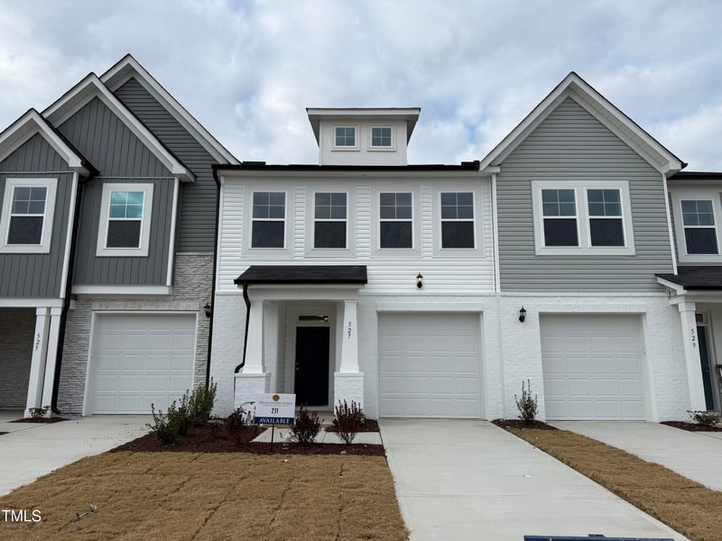 515 Eversden Dr, Zebulon, NC 27597