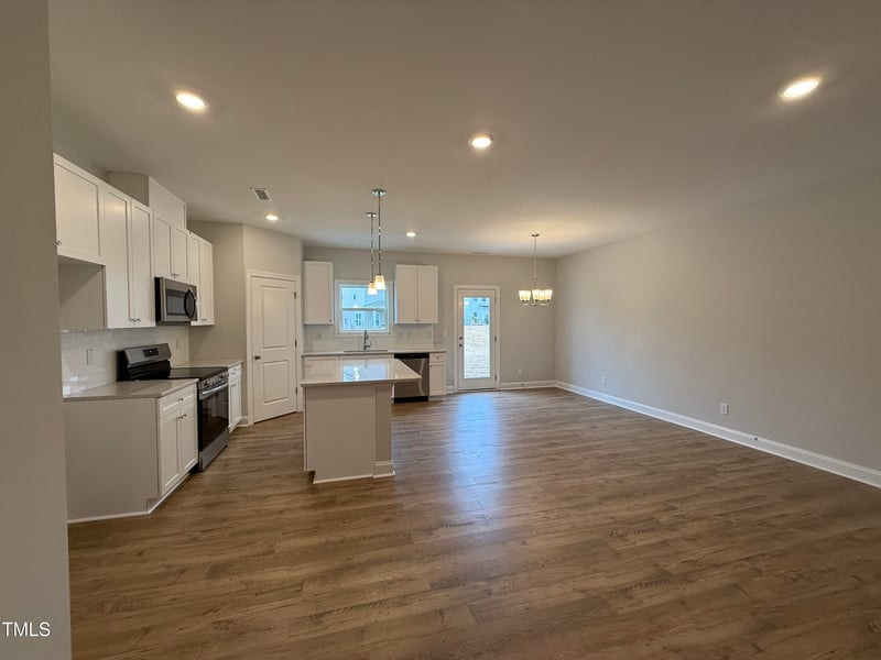 515 Eversden Dr, Zebulon, NC 27597