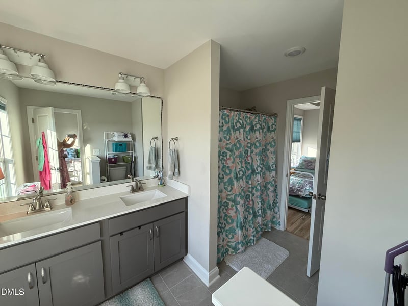 515 Gateway Townes Blvd, Wake Forest, NC 27587