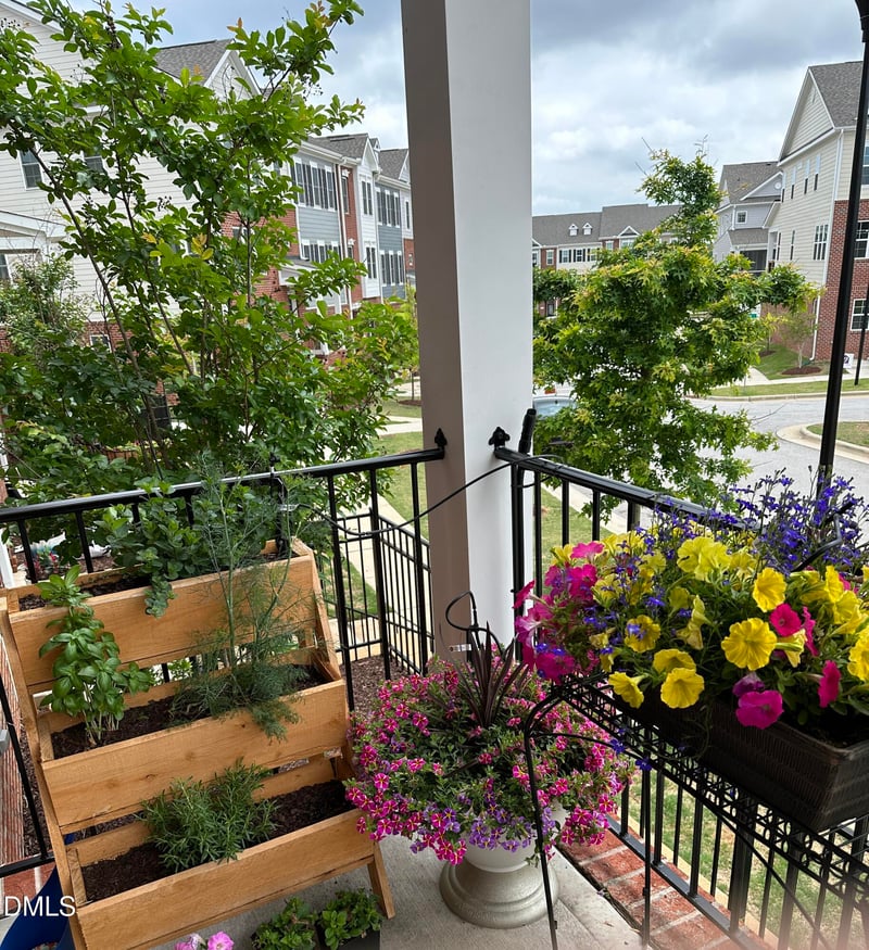 515 Gateway Townes Blvd, Wake Forest, NC 27587