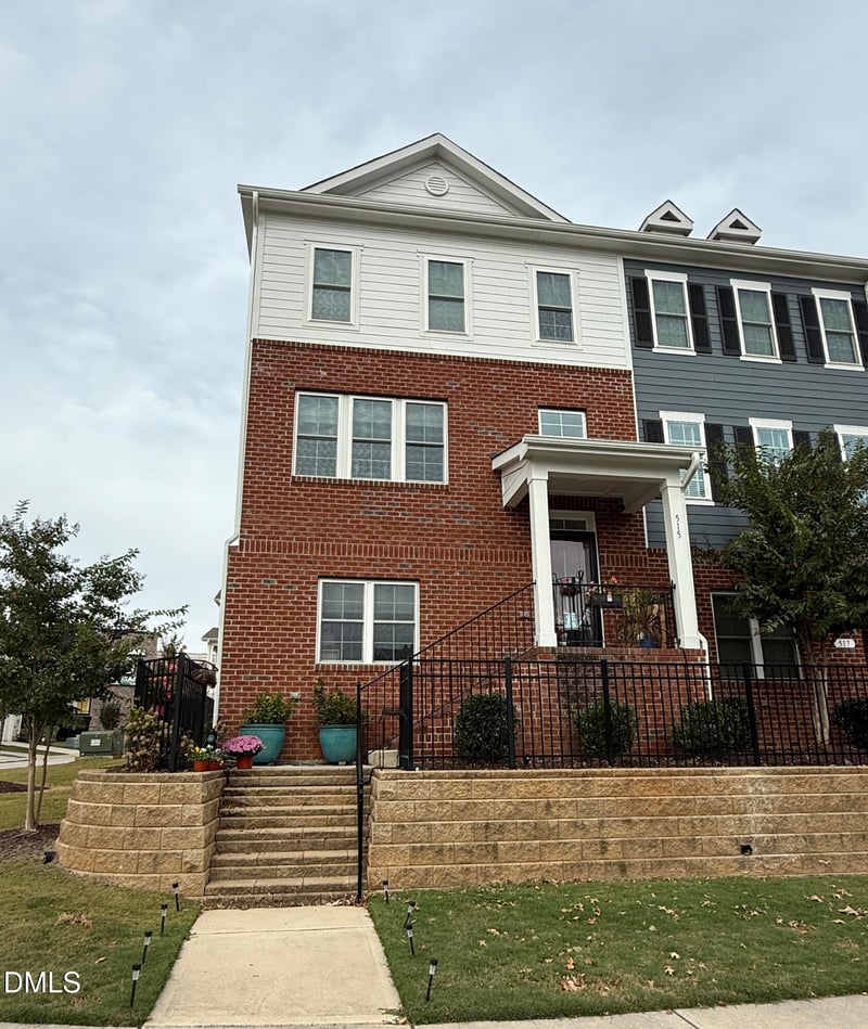 515 Gateway Townes Blvd, Wake Forest, NC 27587