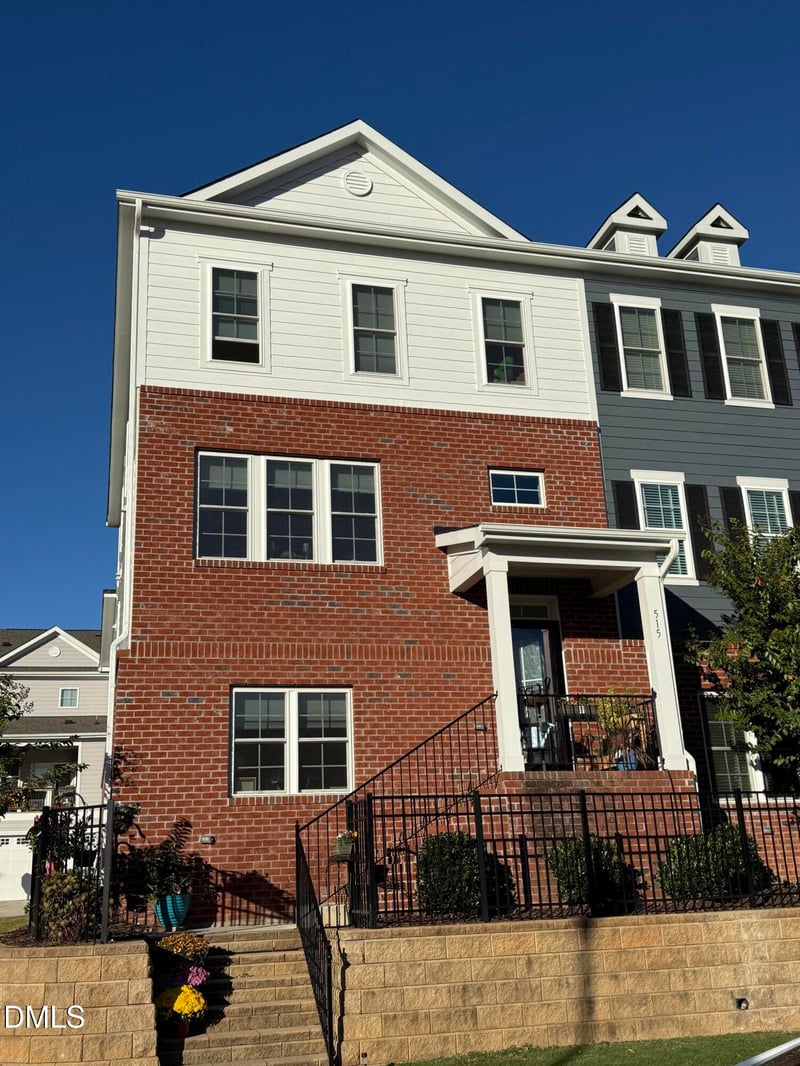 515 Gateway Townes Blvd, Wake Forest, NC 27587
