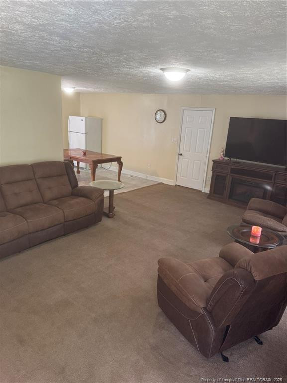 515 Gillis Hill Rd, Fayetteville, NC 28306