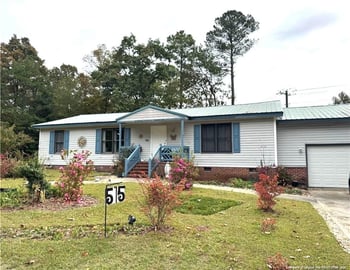 515 Gillis Hill Rd, Fayetteville, NC 28306