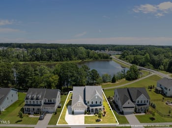 515 Glenville Lake Dr, Fuquay Varina, NC 27526