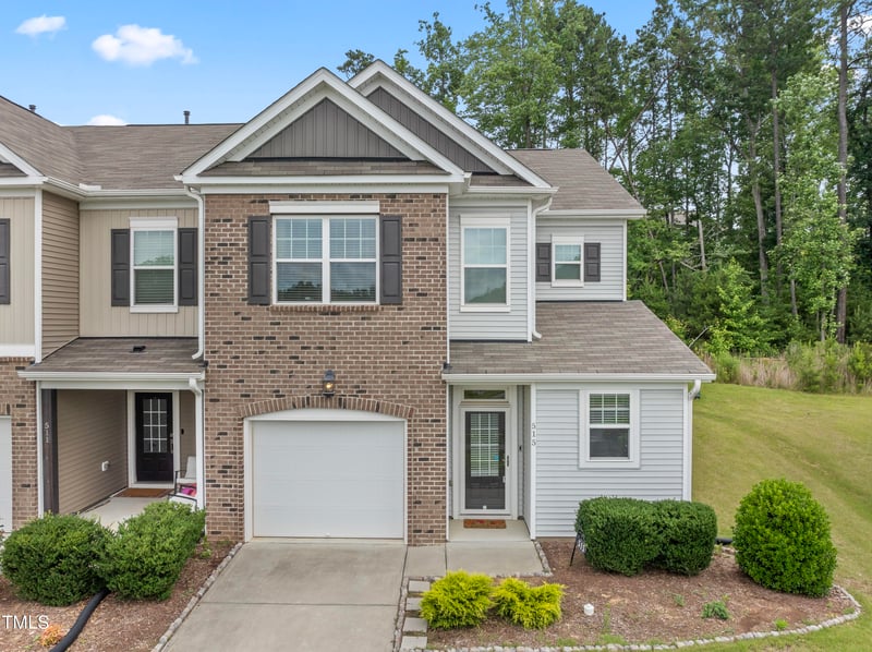515 Historic Dr, Hillsborough, NC 27278