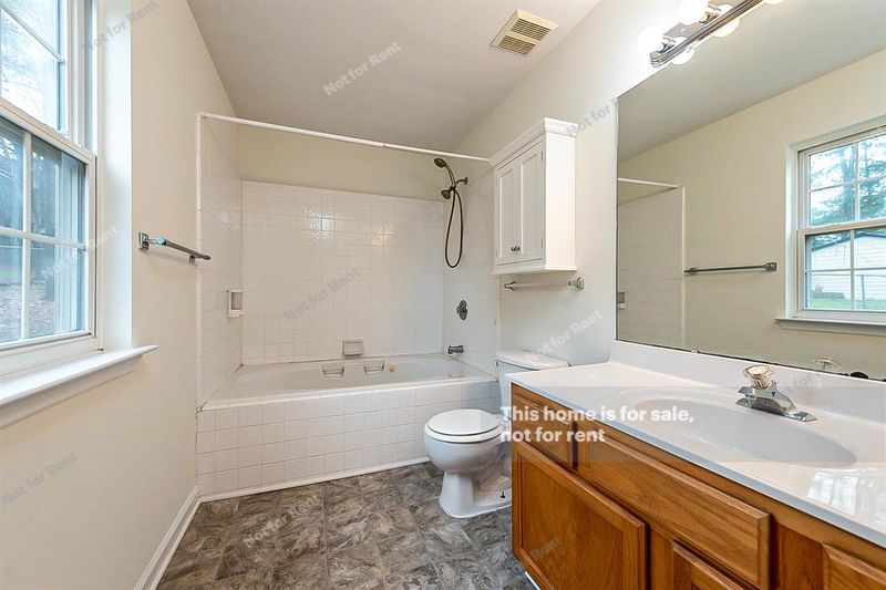 515 Keith St, Durham, NC 27703