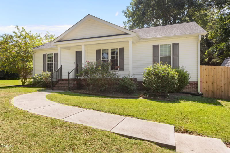 515 Killiegrey St, Lillington, NC 27546