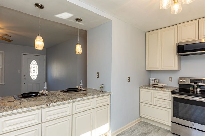 515 Morningside Dr, Cary, NC 27513