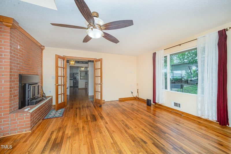 515 Poplar Dr, Raleigh, NC 27603