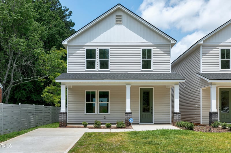 515 Raleigh Pines Dr #102, Raleigh, NC 27610