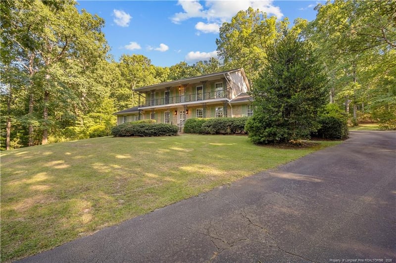 515 Valley Rd, Sanford, NC 27330