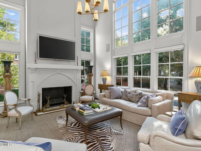 515 Wayne Dr, Raleigh, NC 27608