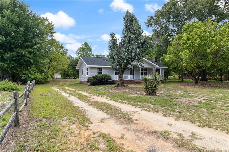 5156 Matt Hair Rd, Fayetteville, NC 28312