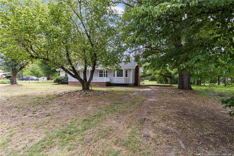 5156 Matt Hair Rd, Fayetteville, NC 28312