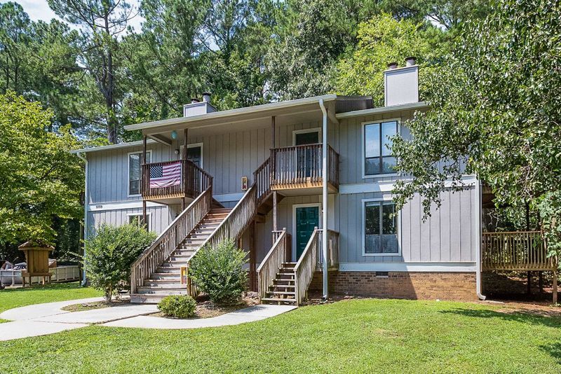 5159 Windy Hill Dr #102, Raleigh, NC 27609